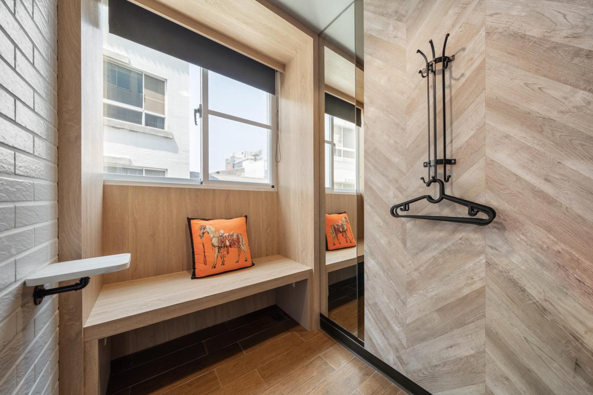 S&E Hotel Tainan Extérieur photo