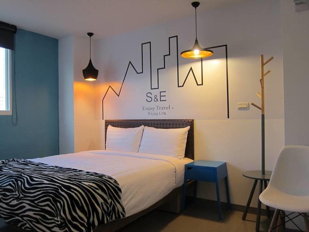 S&E Hotel Tainan Extérieur photo